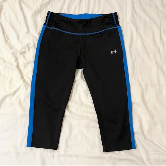 Under Armour Capri Leggings in Black/Blue - Picture 1 of 4